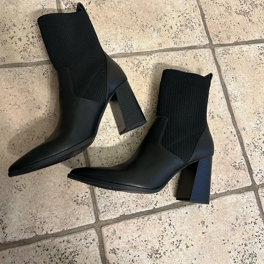 Open edit Black Boots block heels size 9.5